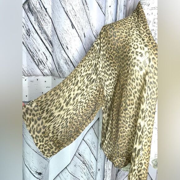 Coldwater Creek Sheer Silk Leopard Tie Front Blouse Kimono Top S/M (No Tags) - Picture 5 of 6